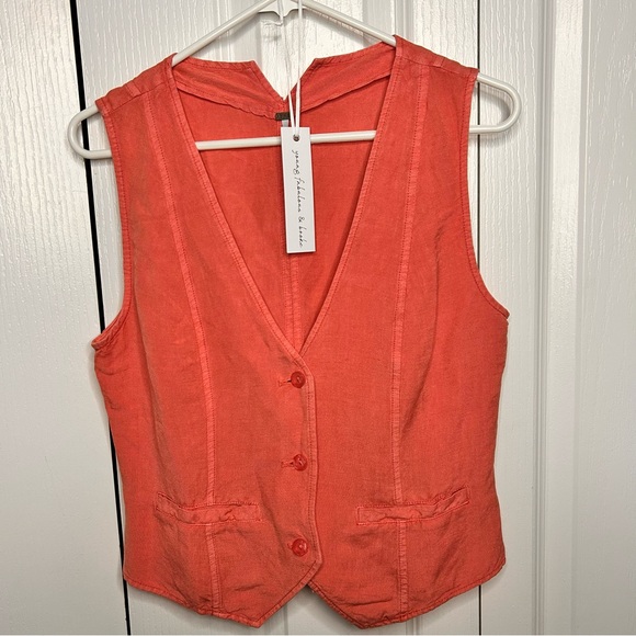 Young Fabulous & Broke Tops - Young Fabulous & Broke Coral V-Neck Sleeveless Linen Blend Veda Vest NWT Small